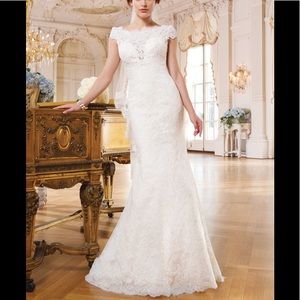 LILLIAN WEST Bridal Gown Style#6345